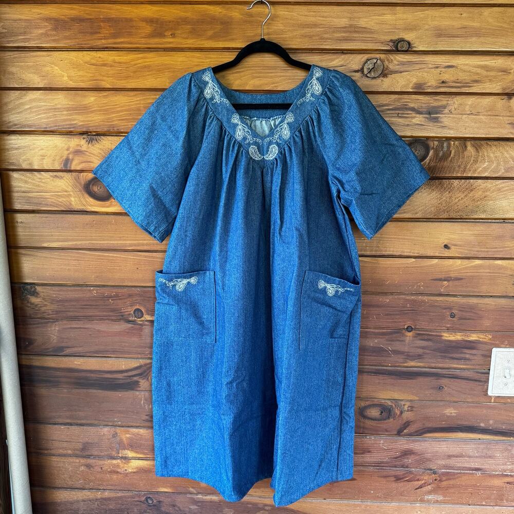VINTAGE | Handmade Cotton Denim Caftan Smock Mumu House Dress Size Small